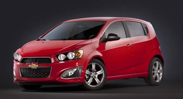 Otkrivene fotografije Chevroleta Sonic RS