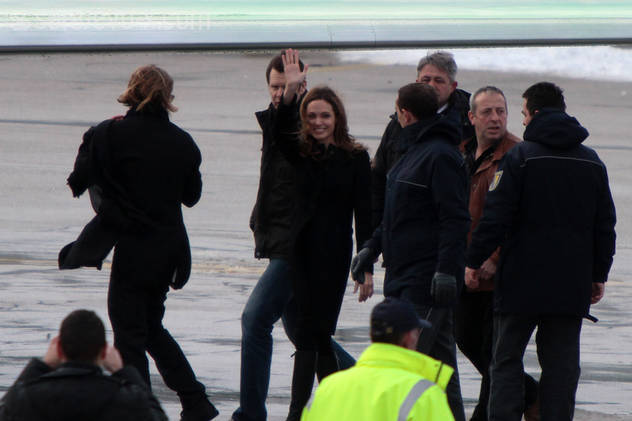 Angelina i Brad na odlasku iz Sarajeva (Foto: Feđa Krvavac/Sarajevo-x.com)