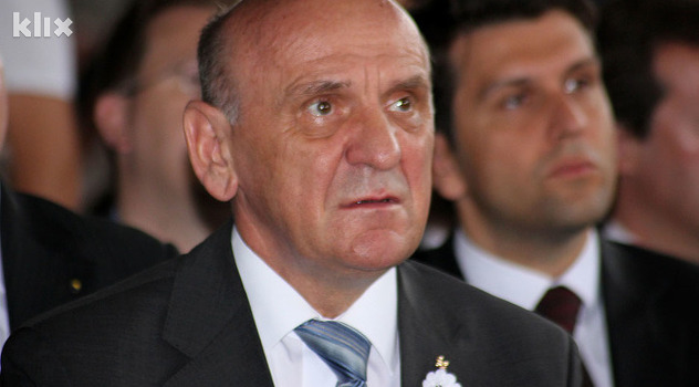 Preminuo Sulejman Tihić, predsjednik SDA