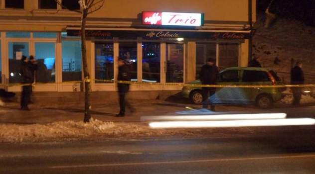 Gračanica: Iz lovačke puške usmrtio dvije osobe