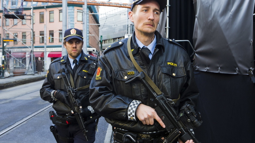 U Norveškoj dva policajca izbodena nožem