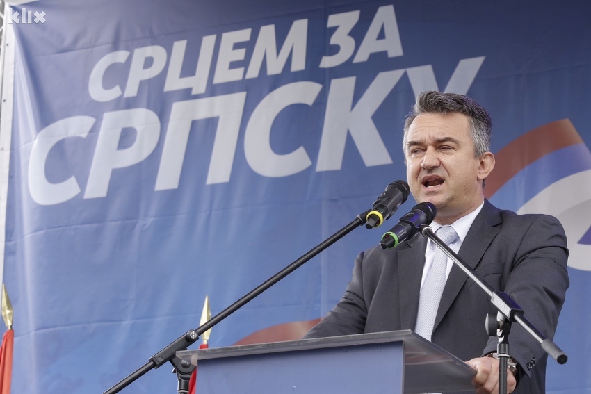 Sin Ratka Mladića na mitingu SNSD-a: Došao je trenutak da branimo RS