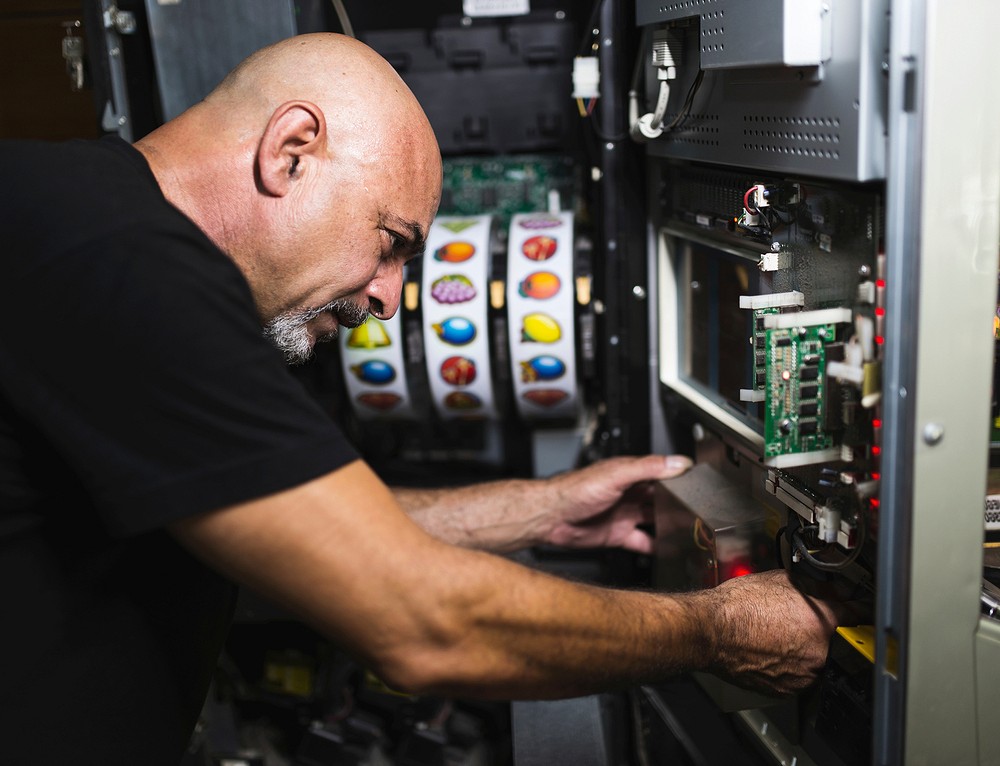 Tehničar za servis i instalaciju automata (m/ž)