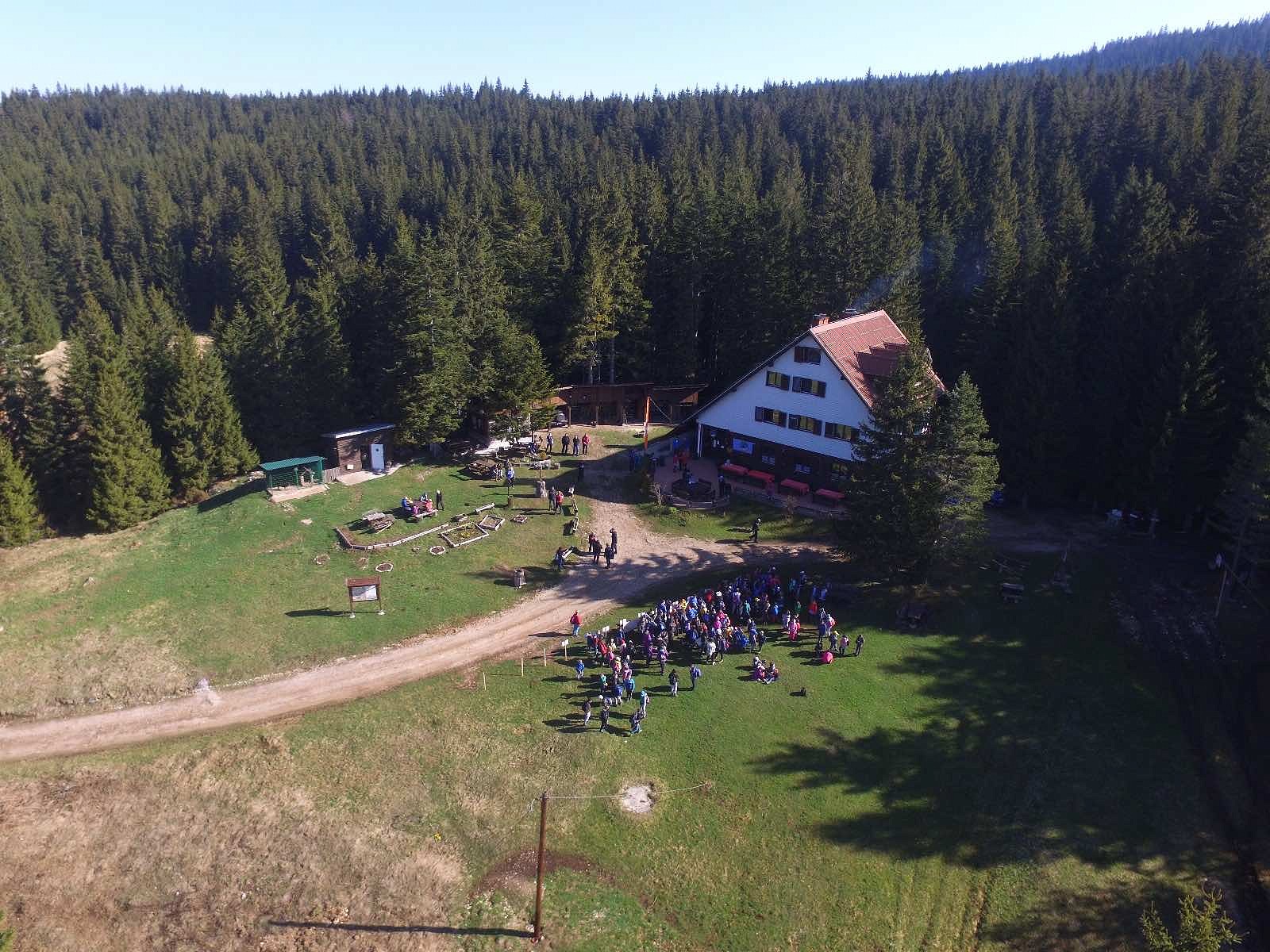 Domar u planinarskom domu na Igmanu (m/ž)