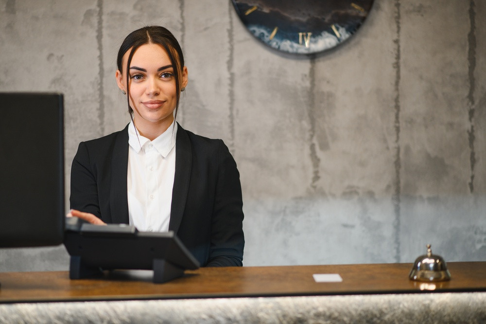Recepcioner (m/ž)