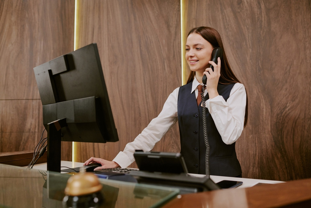 Recepcioner (m/ž)