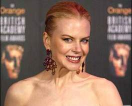 Nicole Kidman drži svoju nagradu za najbolju glumicu