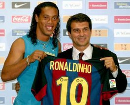 Ronaldinho će nositi broj 10