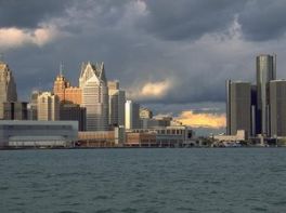 Crni oblaci nad Detroitom
