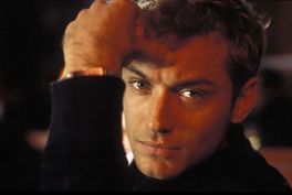 Jude Law želi ponovo u pozorište