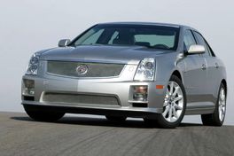 Cadillac STS-V - opasnost sa drugog kontinenta