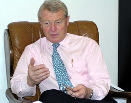 Ashdown: Vijeće ministara treba hitno donijeti odluku o stalnom sjedištu SIPA-e