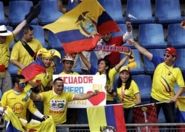 Slavlje navijača nakon ubjedljive pobjede nad Kostarikom