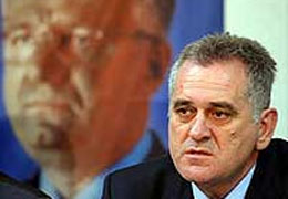 Zamjenik predsjednika Srpske radikalne stranke (SRS) Tomislav Nikolić