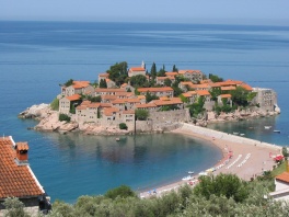 Crna Gora planira sljedeće godine prodati sve hotele