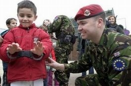 London objavio povlačenje britanskih trupa iz BiH