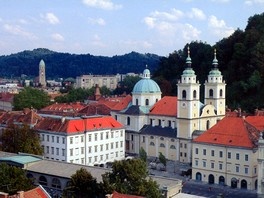 MMF poziva Sloveniju na oprezniju fiskalnu politiku