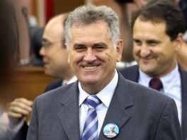 Nikolić: Vanredno stanje samo teoretska ustavna varijanta