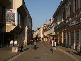 RS: U srednje škole upisuje se 14.474 učenika