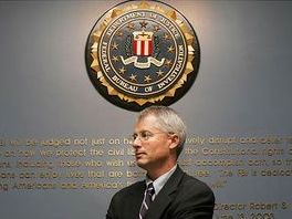 FBI se boji internih napada