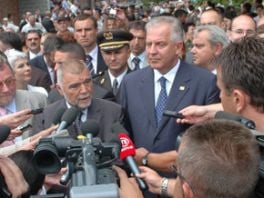 Razgovarali mesić i sanader
