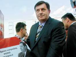 Dodik: U ponedjeljak prijedlozi SNSD-a za Vijeće ministara BiH