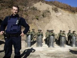 Malescanu: Rumunija zadržava vojnike na Kosovu