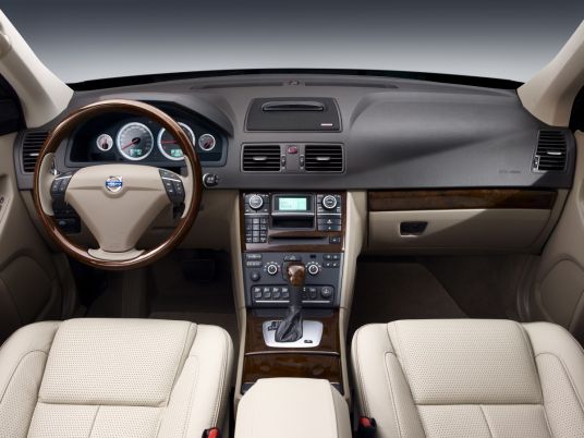 Volvo XC90 Executive, interior
