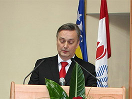 SDP BiH: Lagumdžija u Ženevi sudjeluje na konferenciji "Religija i politika"