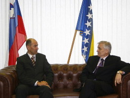 Predsjedavajući Savjeta ministara BiH razgovarao sa premijerom Slovenije