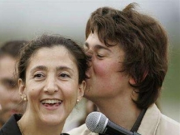 Ingrid Betancourt i sin Lorenzo, Foto: Reuters