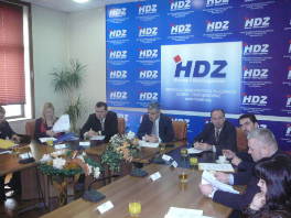 Sve hrvatske stranke, osim HDZ-a BiH, zajedno na izbore