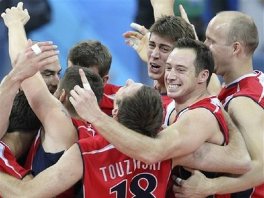 Američkim odbojkašima zlatna medalja