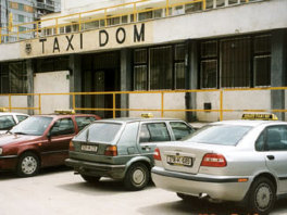 Taxi - do pakla i nazad