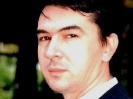 Ajanović pozvao građane da glasuju protiv vladajućih stranaka