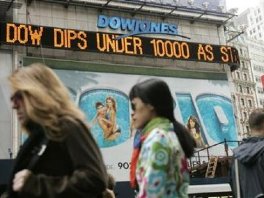 Dow Jones pao za 500 bodova, ispod 10.000