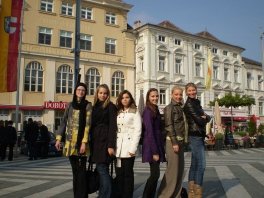 Četa mala, ali odabrana u Austriji