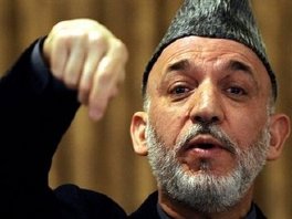 Zardari i Karzai doputovali u Istanbul na samit