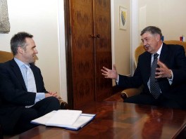 Radmanović i Tatham podržavaju sporazum iz Pruda