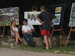 Izložba "En Face" u Grudama