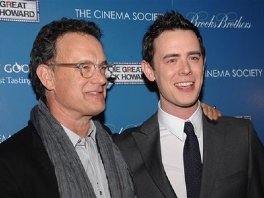 Tom Hanks sa sinom Colinom (Foto: AP)