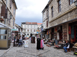 Prodajna izložba za štićenike "Dječjeg doma" Mostar