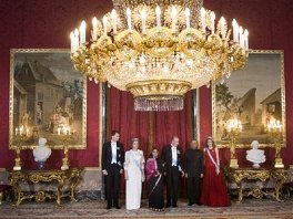 Španska princeza s porodicom seli u Washington