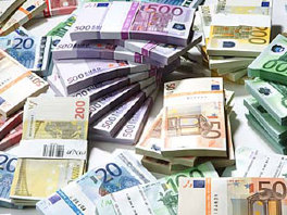 Dolar oslabio prema euru, akcije poskupjele