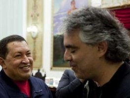 Andrea Bocelli pjeva na otvaranju finala Lige prvaka