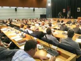 Narodna skupština RS-a danas o Inzkovoj odluci