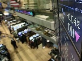 Nafta pojeftinila ispod 60 dolara za barel