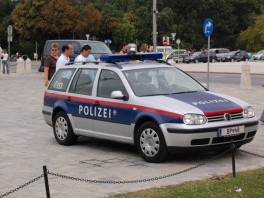 Policija uhapsila 10 lica zbog krijumčarenja Albanaca