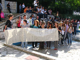 Zatvaranje Narodnog pozorišta Mostar, Foto: Samir Šehić/Fotoservis.info