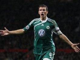 Džeko nadmašio Ronalda na liderskoj poziciji